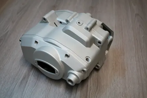Peinture haute température moteur Cerakote